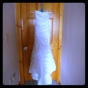 Wedding dress